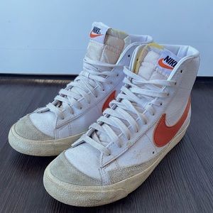Womens Size 9 NIKE BLAZER MID SHOES